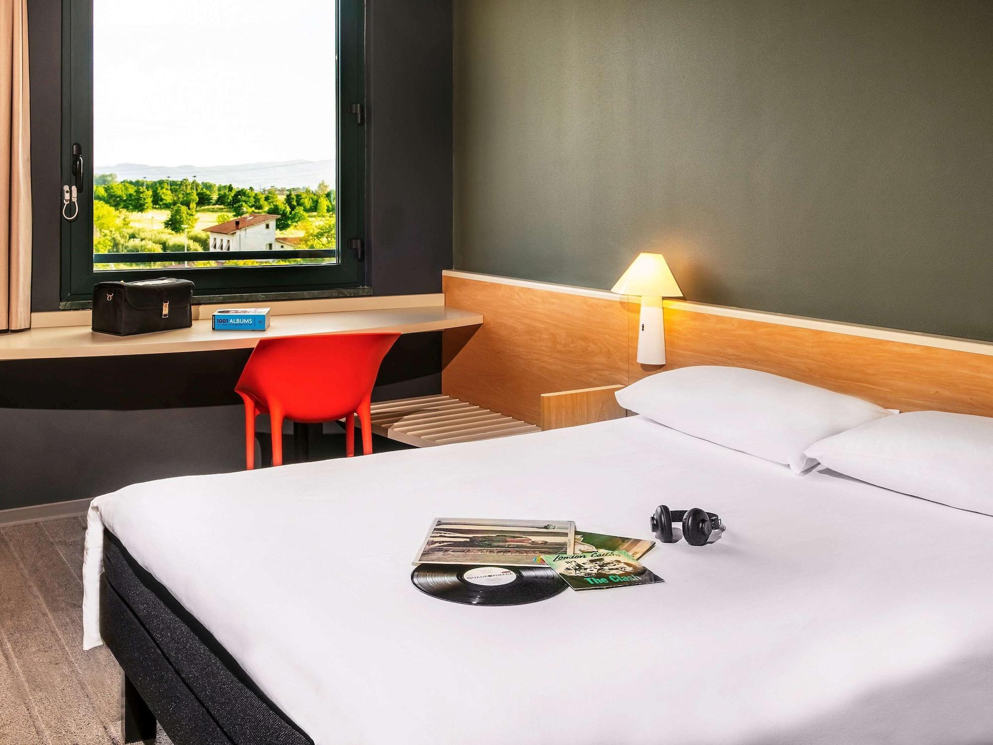 Ibis Firenze Prato Est 3*